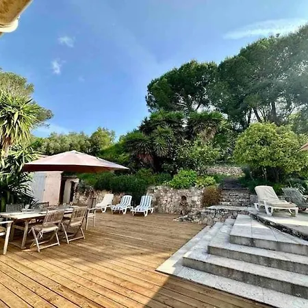De Piscine Calme Et Verdure Hotell Vallauris